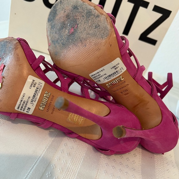 Schultz - Picture 3 of 8